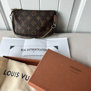 Louis Vuitton Pochette